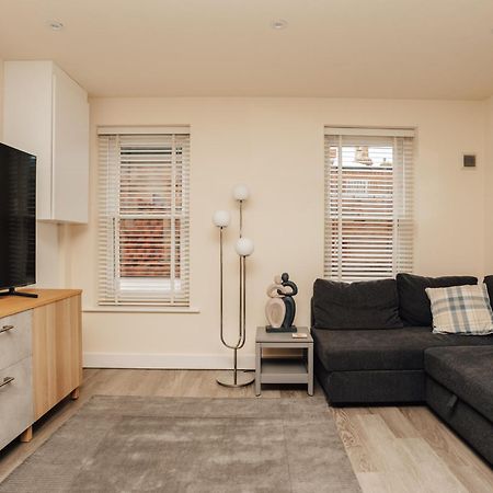 Appartement Henley Town Centre With Parking Extérieur photo