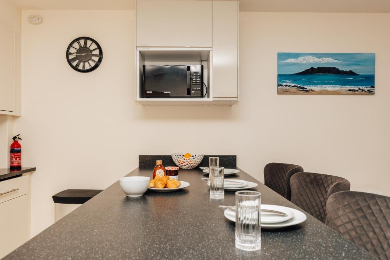 Appartement Henley Town Centre With Parking Extérieur photo