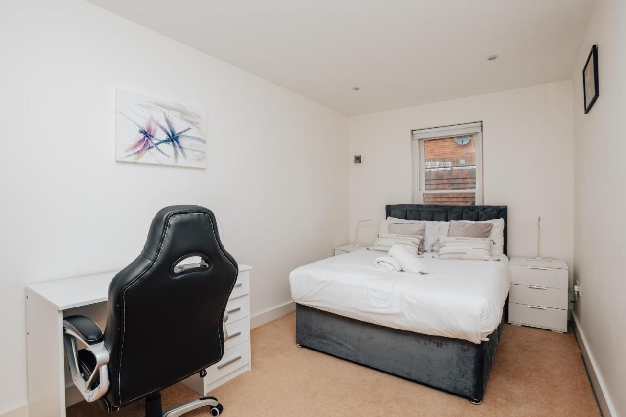 Appartement Henley Town Centre With Parking Extérieur photo
